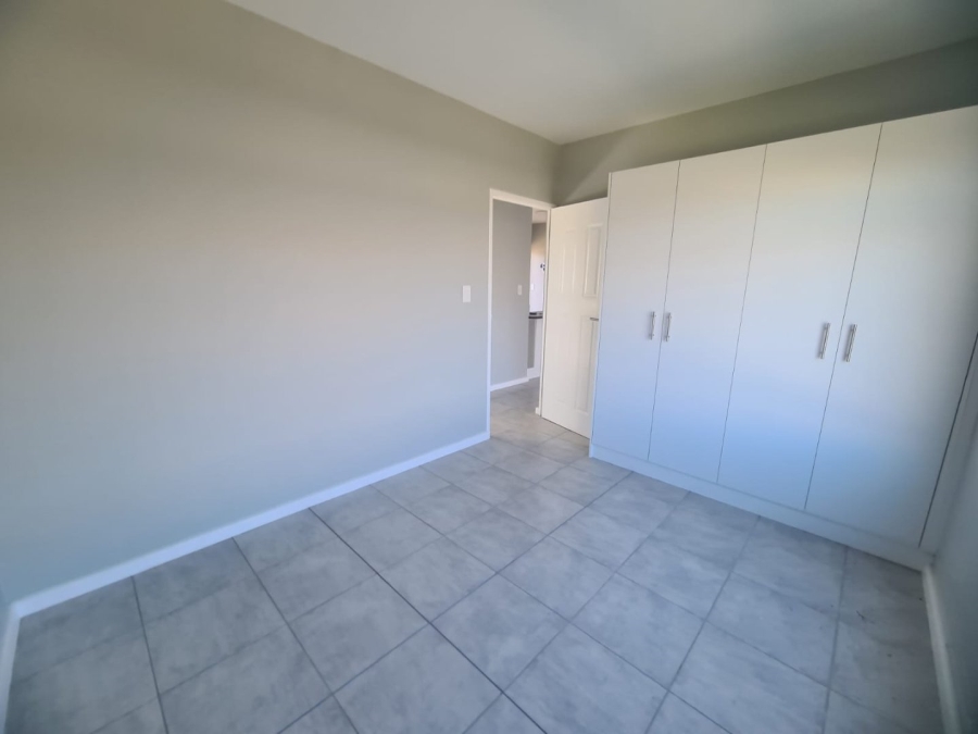 2 Bedroom Property for Sale in Kidds Beach Eastern Cape